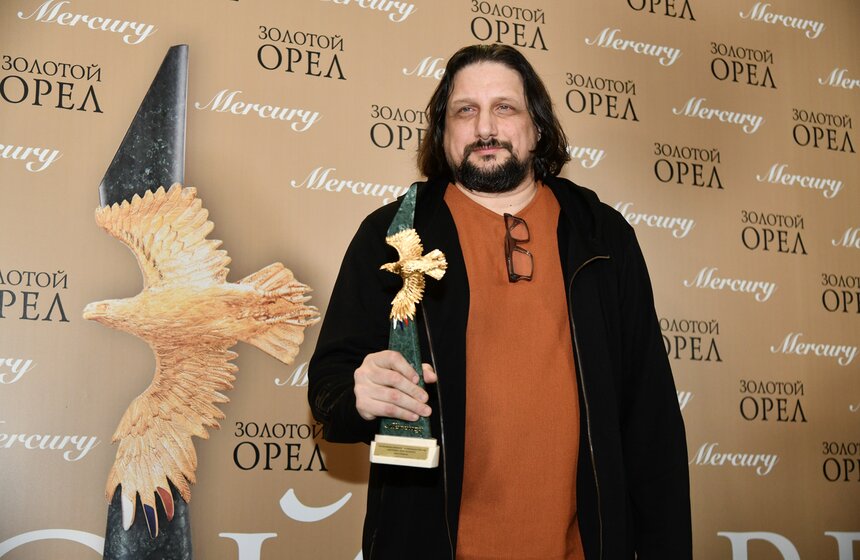 Художник Сергей Февралев, получивший награду в номинации "Лучшая работа художника-постановщика" за фильм "Хитровка. Знак четырех"