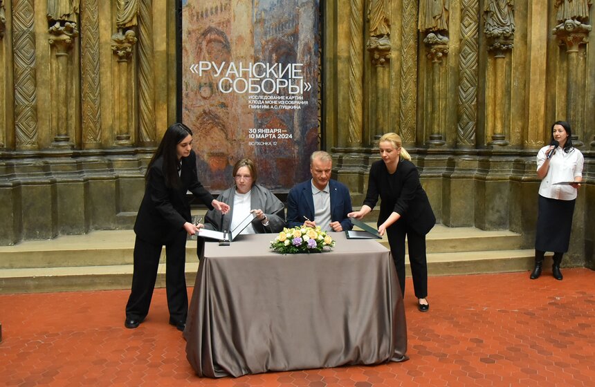 Выставка "Руанские соборы" стартовала в Государственном музее имени Пушкина 10 фото