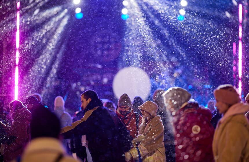 День студента отметили на катке в Парке Горького 16 фото