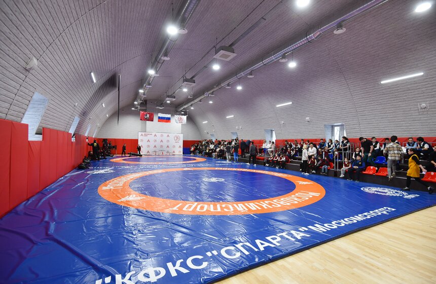 Обновленный спортзал открылся в столичном колледже физической культуры "Спарта" 5 фото
