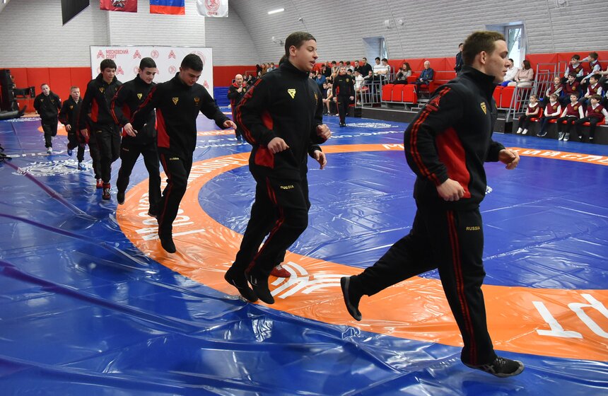 Обновленный спортзал открылся в столичном колледже физической культуры "Спарта" 10 фото