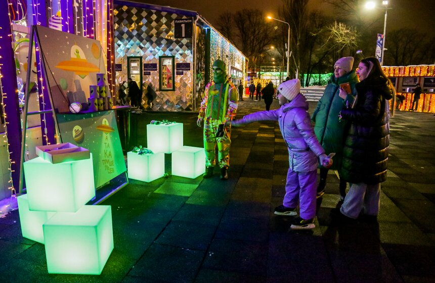 Косплей-вечеринка "Космопорт "Восток" состоялась на ВДНХ 10 фото