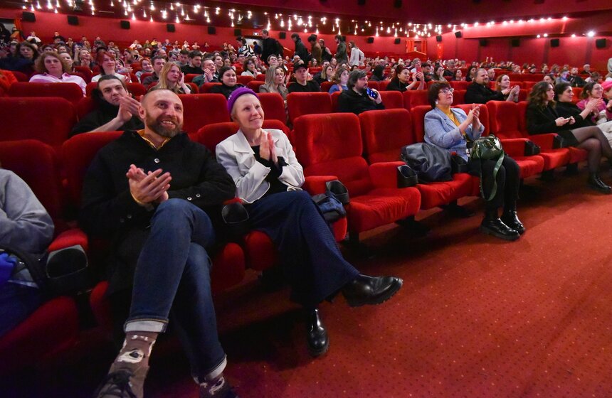 Премьера кинотриптиха "Безумный ангел Пиноккио" прошла в кинотеатре "Октябрь" 13 фото