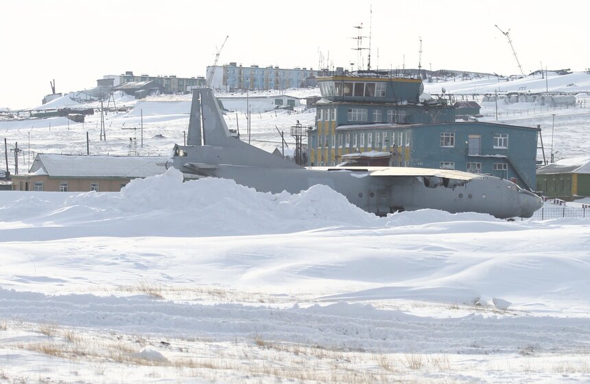 Батальон Ивановского соединения ВДВ десантировался в Арктике 18 фото