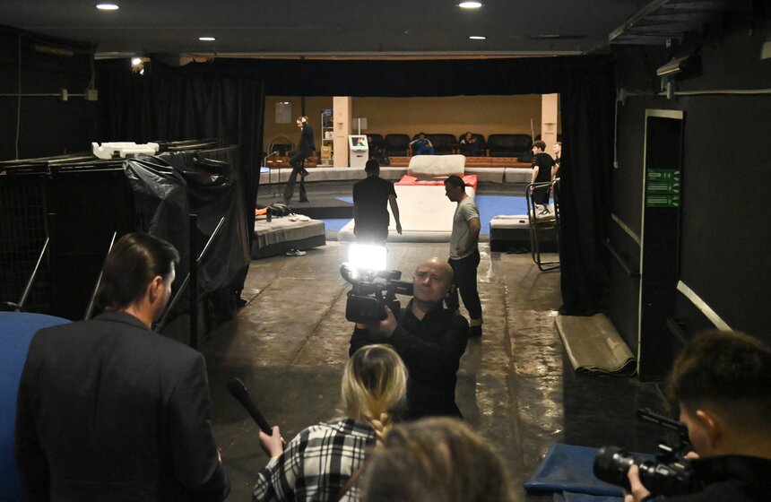 Презентация книги "Понять хищника" братьев Запашных прошла в Москве 18 фото