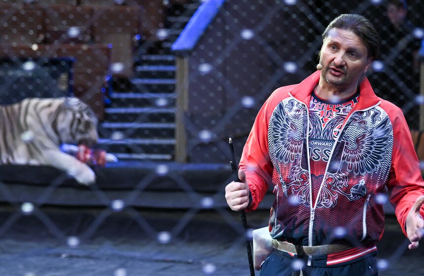 Презентация книги "Понять хищника" братьев Запашных прошла в Москве 10 фото