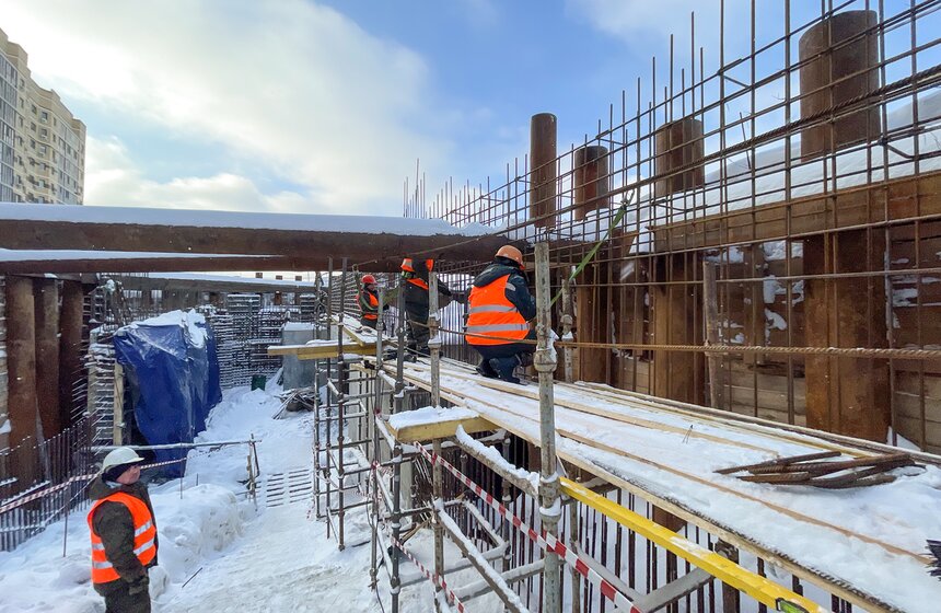 Строительство станции "Бачуринская" Троицкой линии метро завершено на 70% 2 фото