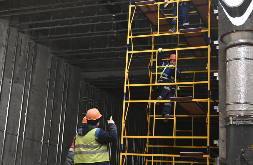 Строительство станции "Бачуринская" Троицкой линии метро завершено на 70% 18 фото