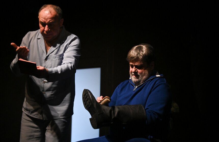 Премьера спектакля "Страсти по Торчалову" состоялась в театре "Модерн" 6 фото