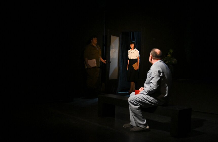 Премьера спектакля "Страсти по Торчалову" состоялась в театре "Модерн" 4 фото