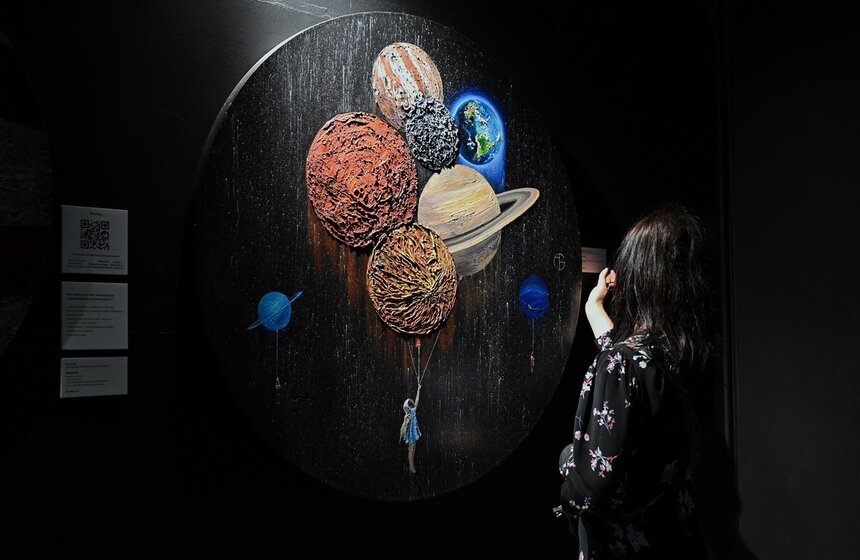 Интерактивную выставку "РЕАЛЬНЫЙ КОСМОС" организовали в ЦСИ М'АРС 3 фото