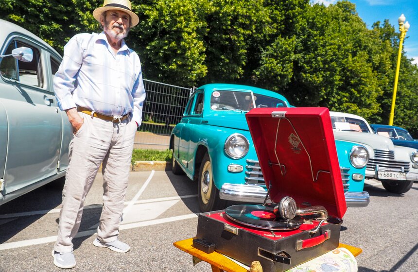 Фестиваль "Ретрорейс" прошел в столице 26 фото