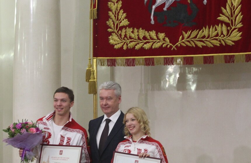 Сергей Собянин вручил московским олимпийцам денежные сертификаты 11 фото