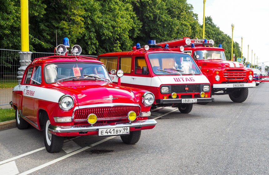 Фестиваль "Ретрорейс" прошел в столице 4 фото