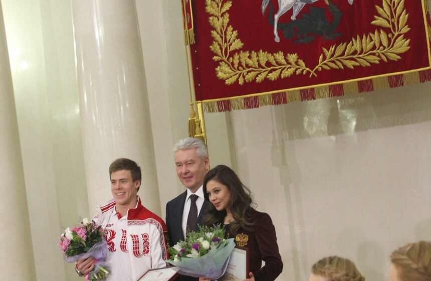 Сергей Собянин вручил московским олимпийцам денежные сертификаты 15 фото