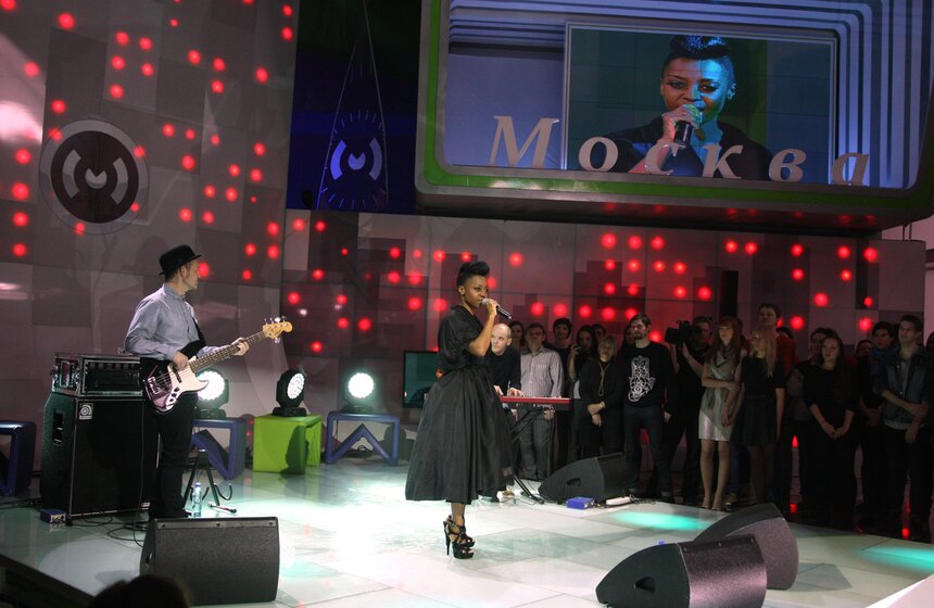 Группа Morcheeba выступила в программе "Живой звук" 11 фото