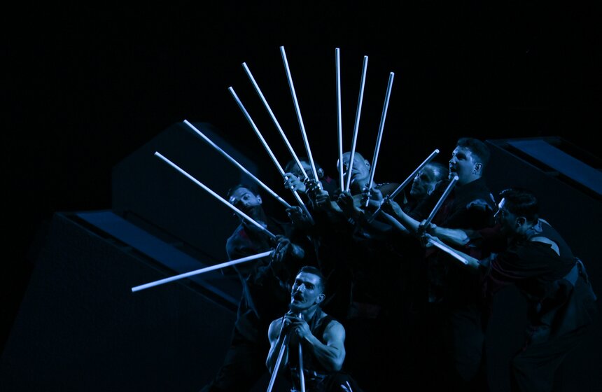 В Кремлевском дворце прошла премьера спектакля "Маяковский. Городской мюзикл" 6 фото