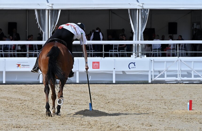 Международные соревнования по тентпеггингу состоялись в Москве 16 фото