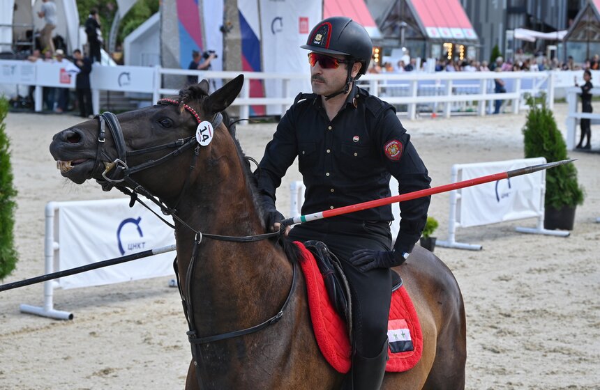 Международные соревнования по тентпеггингу состоялись в Москве 7 фото