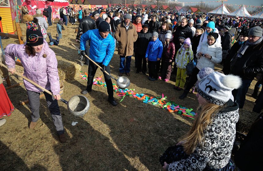 В "Коломенском" 1 марта отметили Масленицу 6 фото