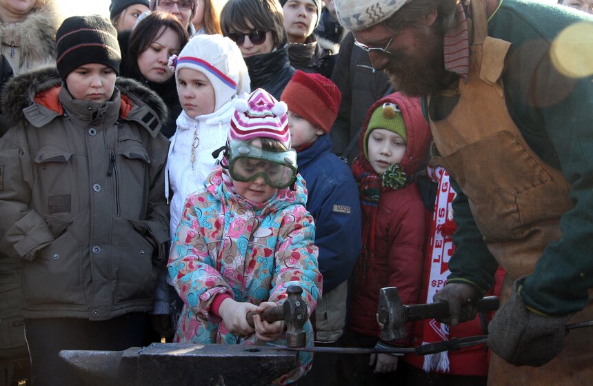 В "Коломенском" 1 марта отметили Масленицу 13 фото