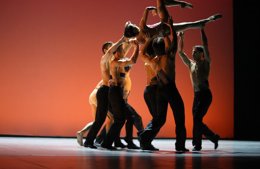 На ЗИЛе станцевали "Архитектуру звука" 14 фото