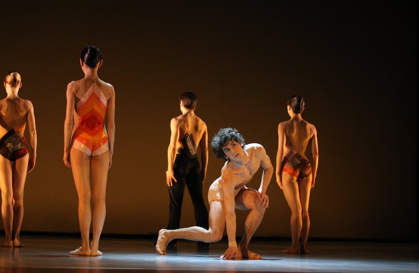 На ЗИЛе станцевали "Архитектуру звука" 13 фото