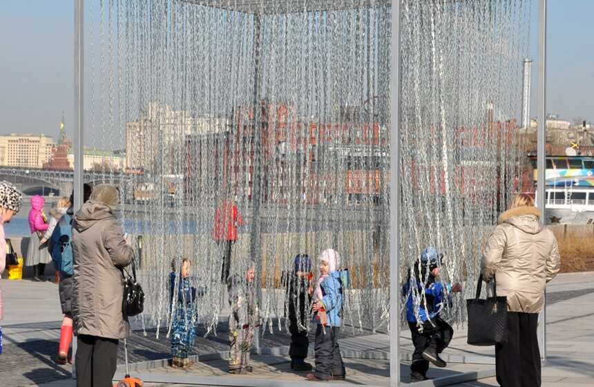 На Масленицу в "Музеоне" катают в упряжках и потчуют блинами 8 фото