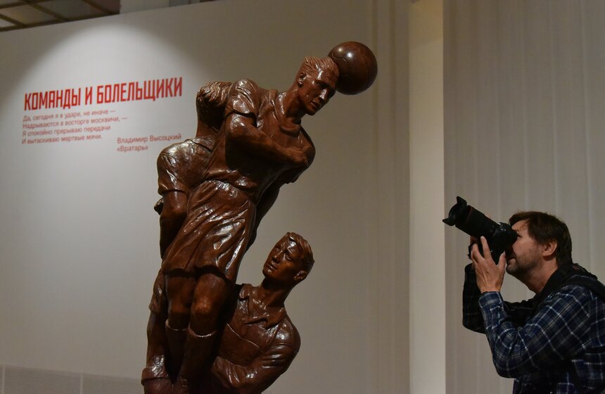Выставка к 100-летию московского спорта открыли в Новой Третьяковке 11 фото