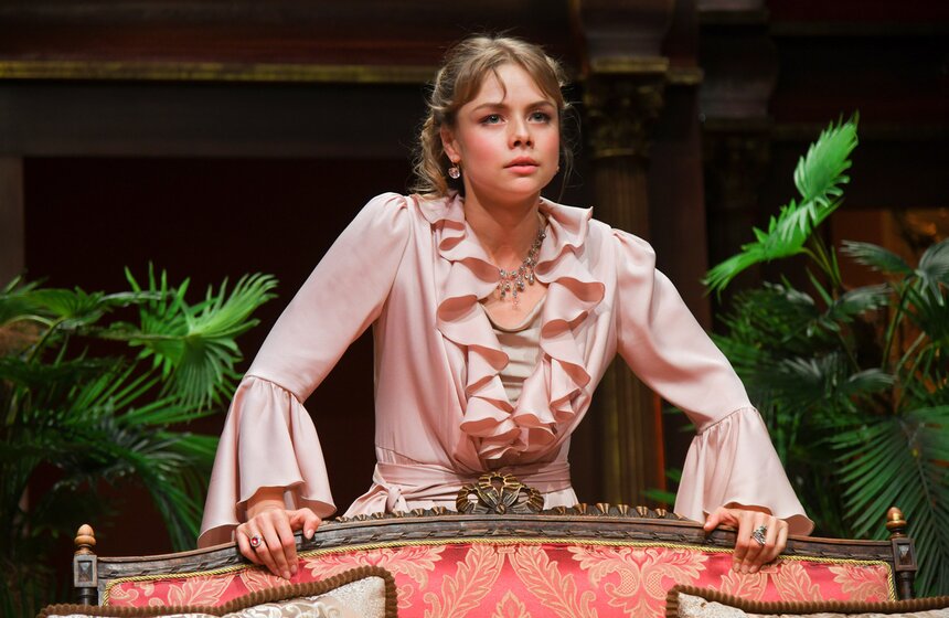 Премьерой "Красавец мужчина" открылся сезон в Театре на Трубной 25 фото