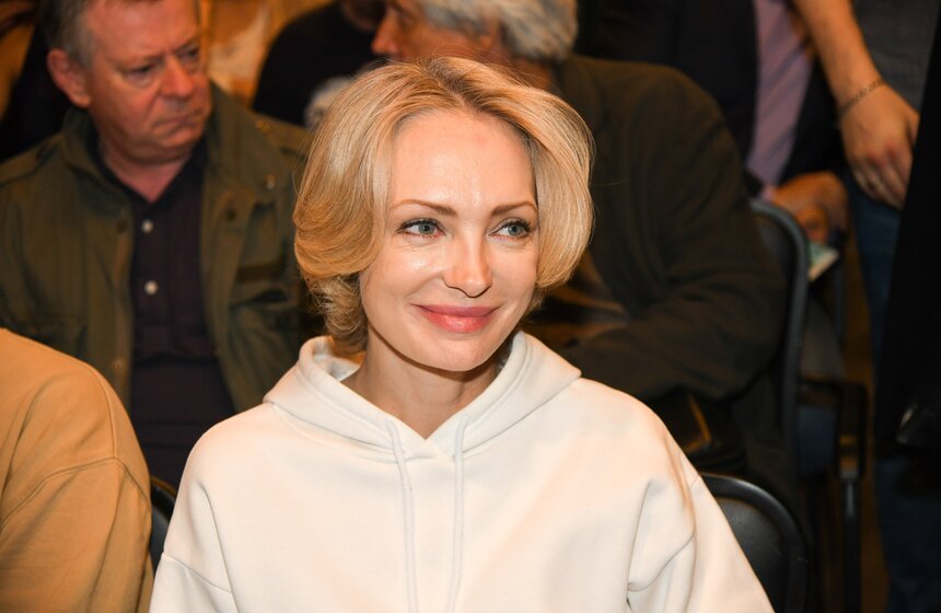 Премьерой "Красавец мужчина" открылся сезон в Театре на Трубной 8 фото