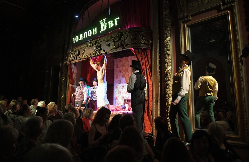 Премьерой "Красавец мужчина" открылся сезон в Театре на Трубной 12 фото