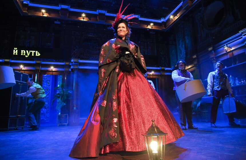 Премьерой "Красавец мужчина" открылся сезон в Театре на Трубной 34 фото