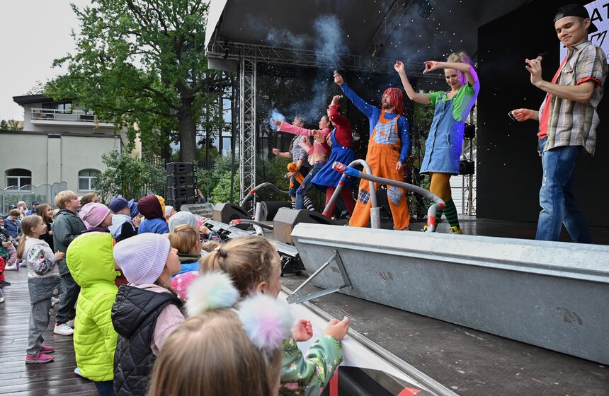 В Москве отметили День города 17 фото