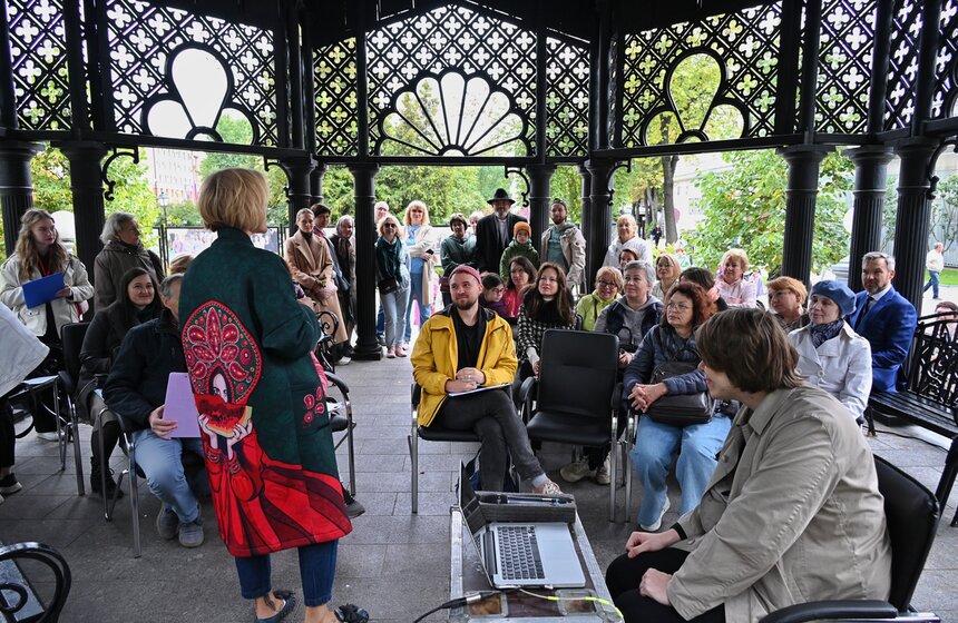 В Москве отметили День города 19 фото