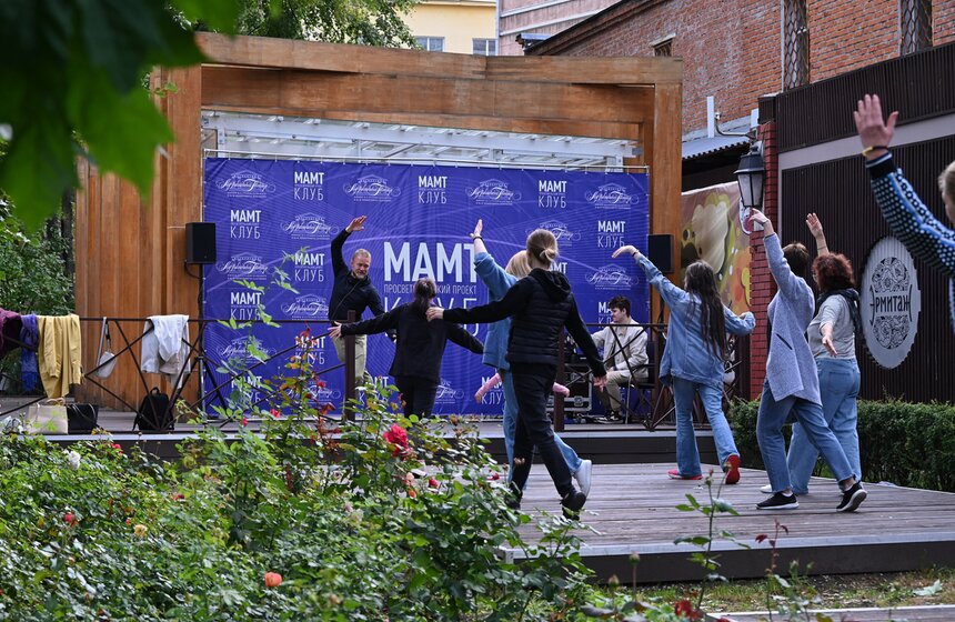 В Москве отметили День города 20 фото