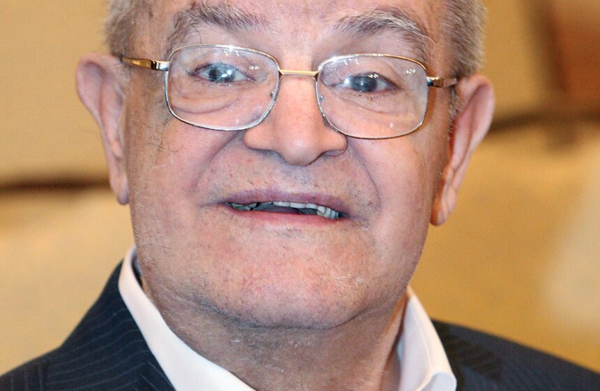 Писателю Фазилю Искандеру исполнилось 85 лет 10 фото