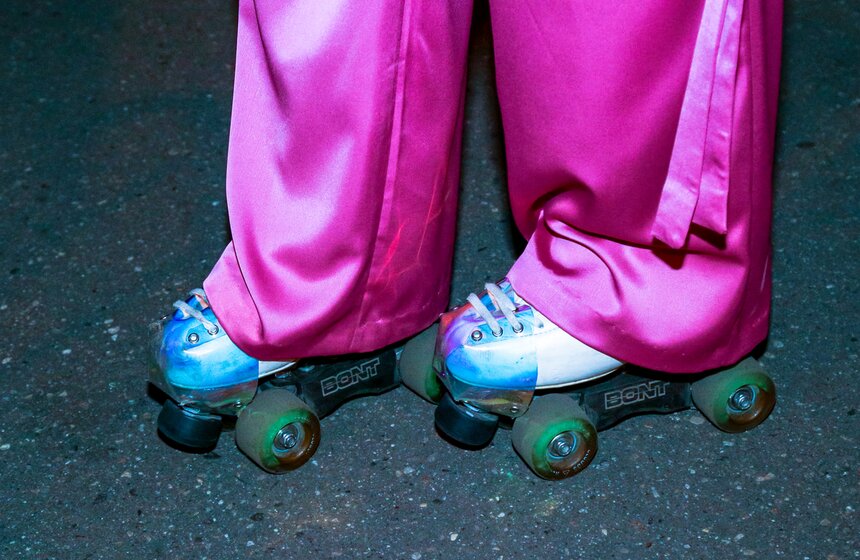 Ночной роллер-заезд состоялся в Москве 17 сентября 9 фото