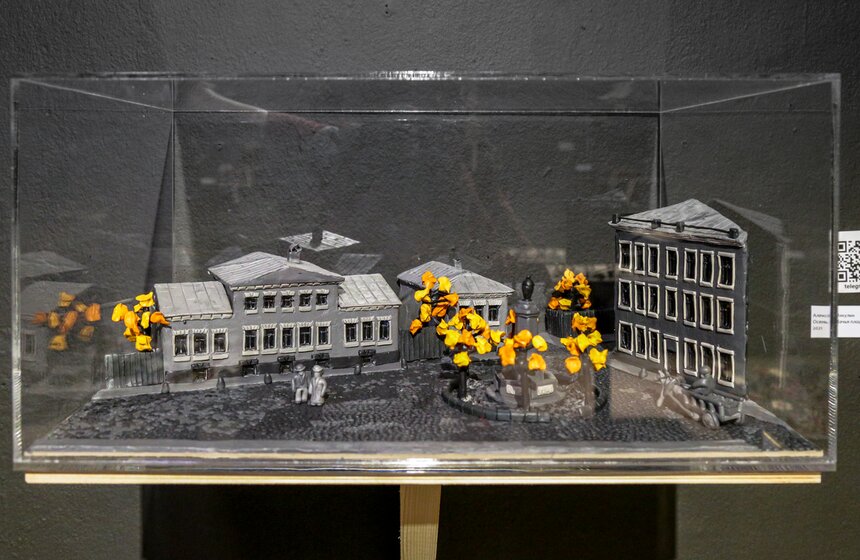 Пластилиновая выставка Алексея Микулина проходит в галерее Измайлово 12 фото