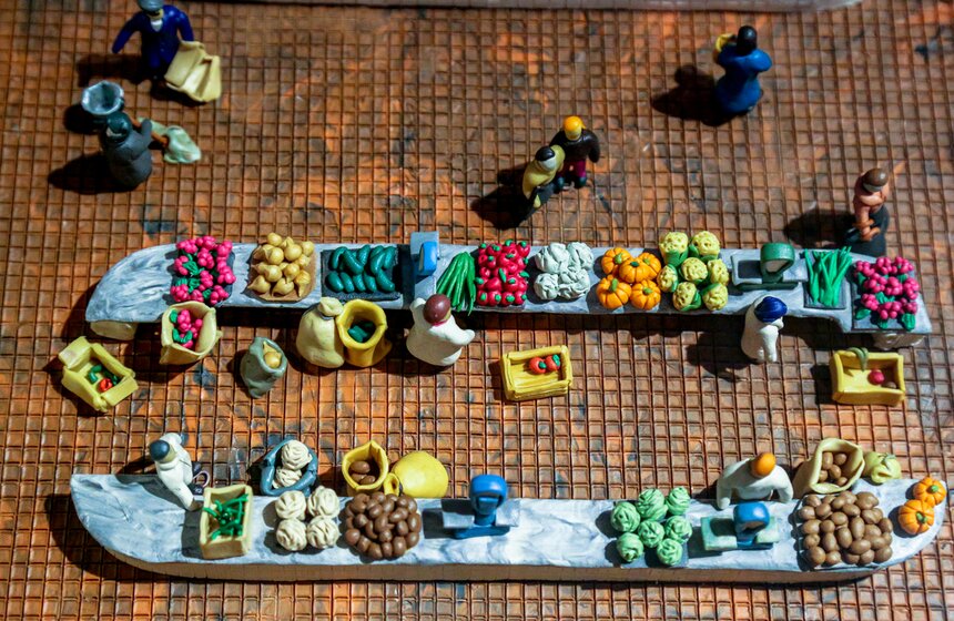 Пластилиновая выставка Алексея Микулина проходит в галерее Измайлово 25 фото