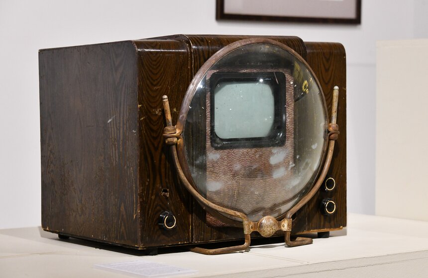 В Новой Третьяковке обновили выставку "История российского дизайна. Избранное 1917–2023" 11 фото