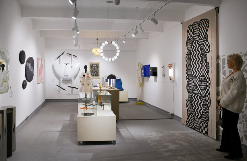 В Новой Третьяковке обновили выставку "История российского дизайна. Избранное 1917–2023" 14 фото