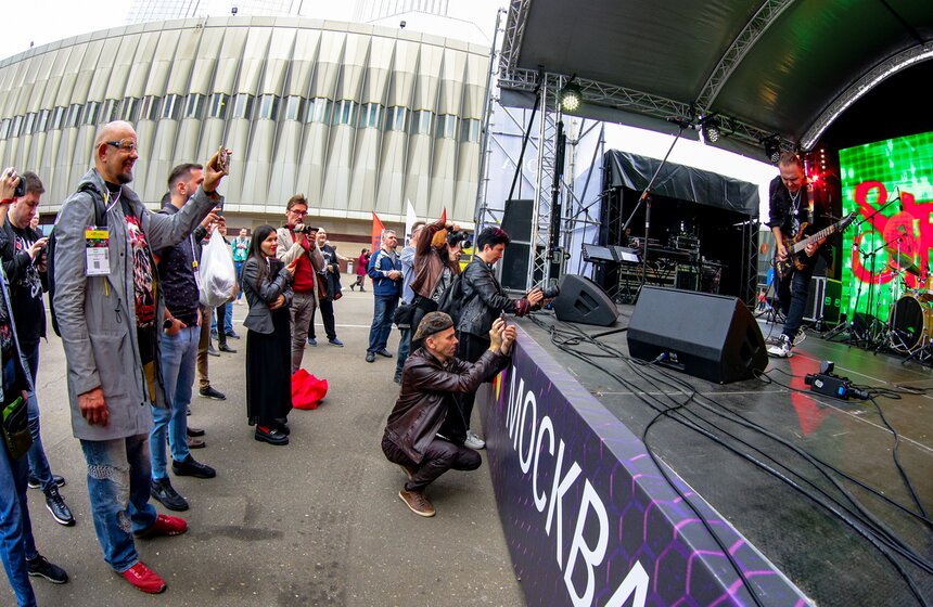 В ЦВК "Экспоцентр" прошла выставка "Музыка Москва 2023" 17 фото