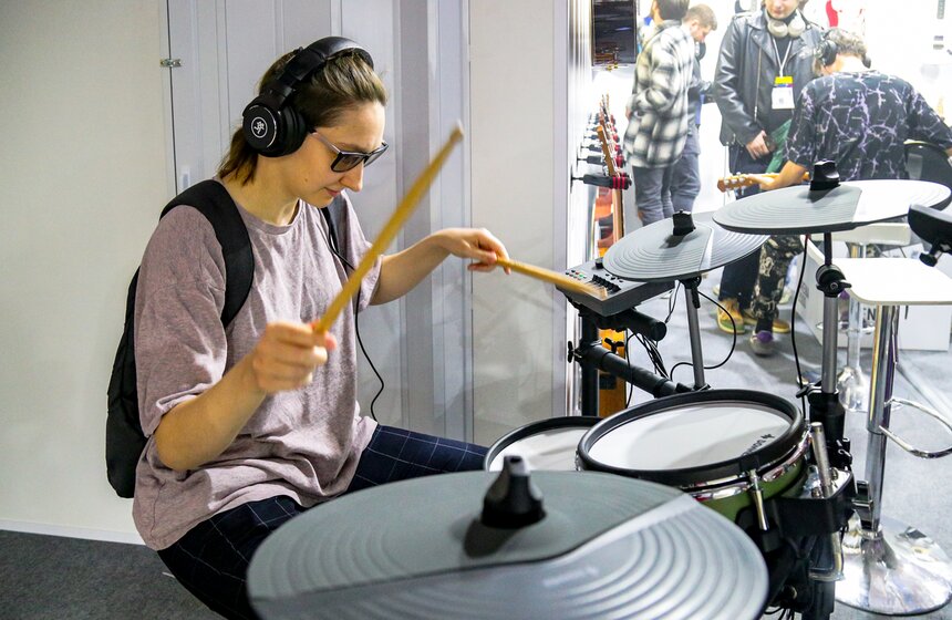 В ЦВК "Экспоцентр" прошла выставка "Музыка Москва 2023" 9 фото