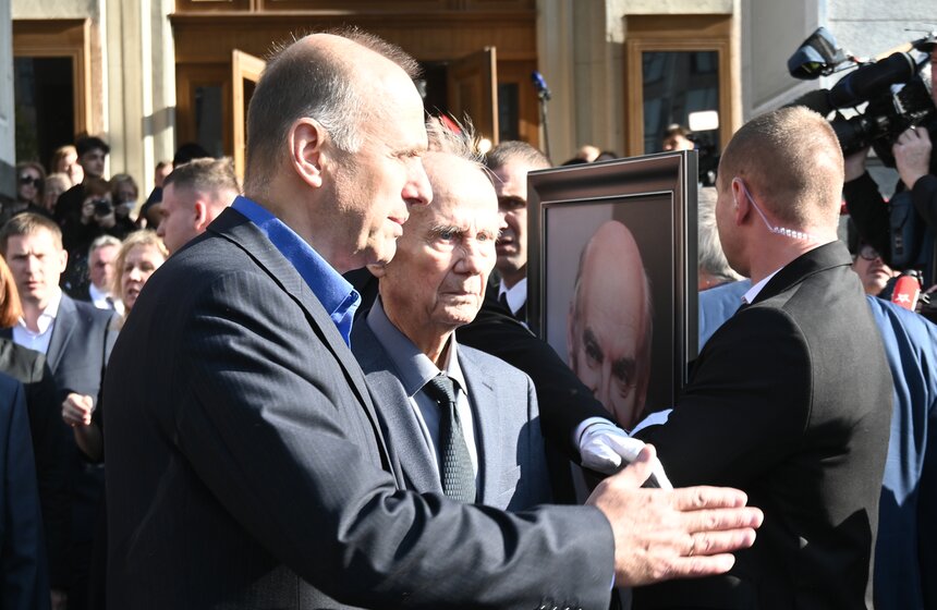 Церемония прощания с Николаем Добронравовым прошла в Москве 25 фото