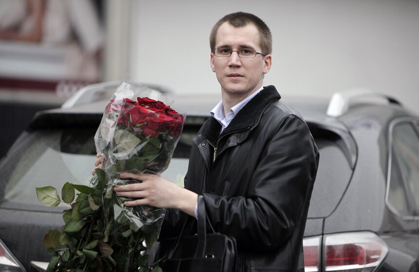 Мужчины готовятся поздравить своих любимых с 8 марта 11 фото