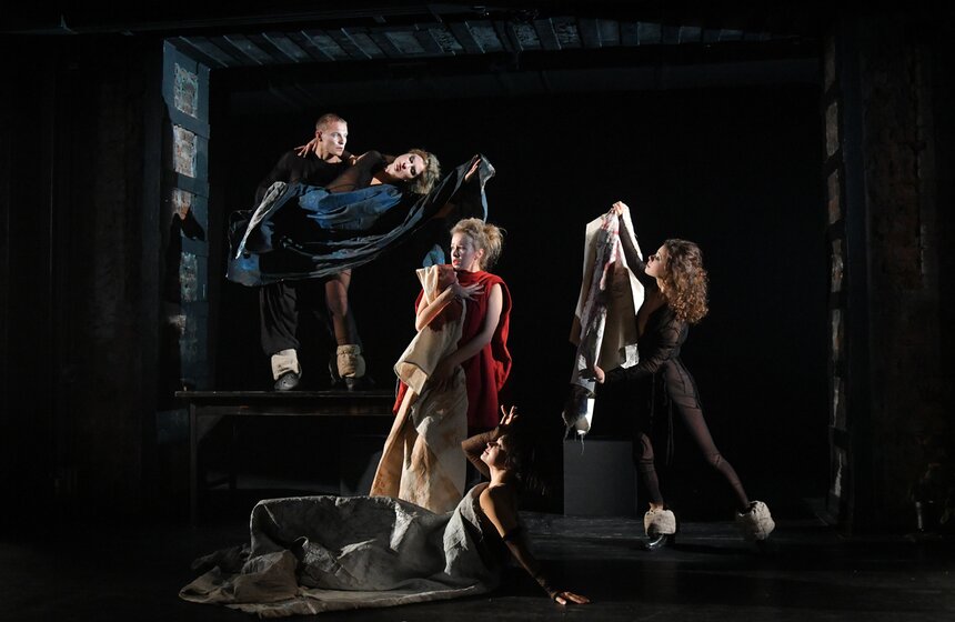 В Театре Вахтангова состоялась первая премьера 103-го сезона 11 фото