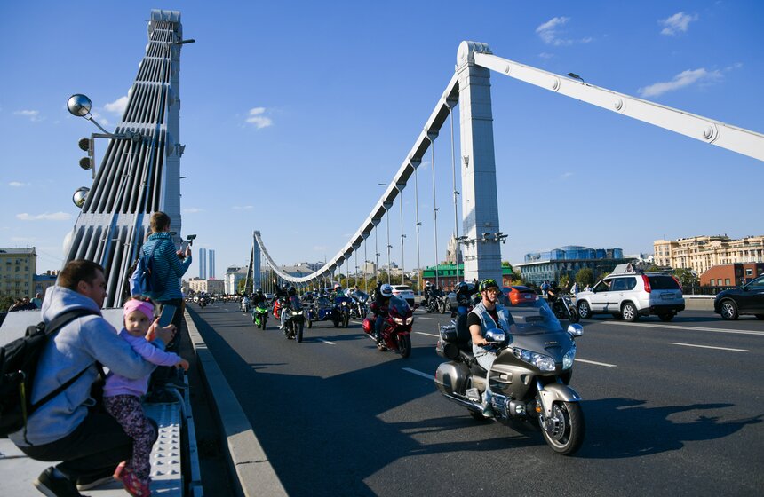 В Москве прошел мотофестиваль, посвященный закрытию сезона 34 фото