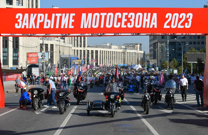 В Москве прошел мотофестиваль, посвященный закрытию сезона 15 фото