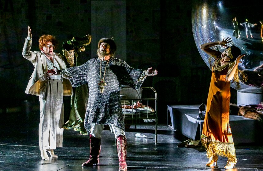 Театр Сатиры открыл 100-й сезон премьерой "Иван Васильевич" 14 фото